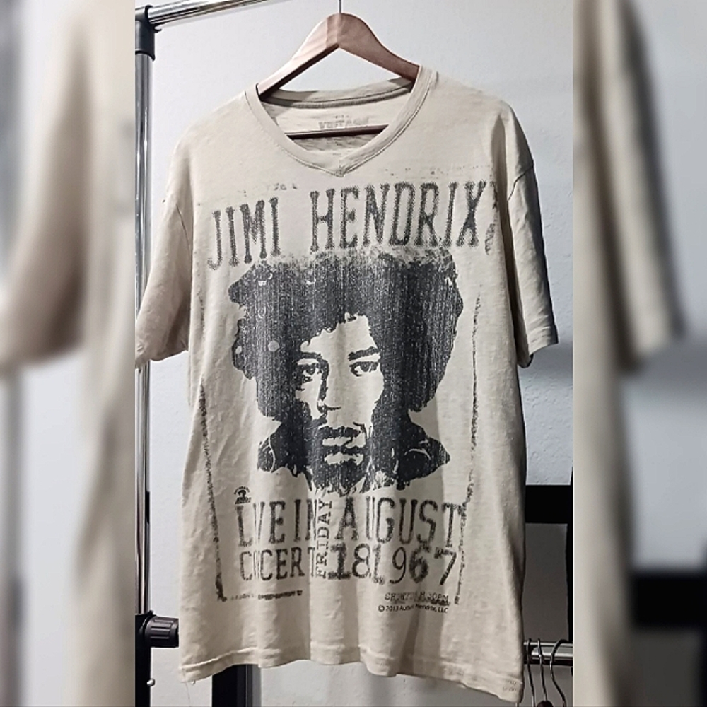 Jimi Hendrix  (Vintage Tee) size M